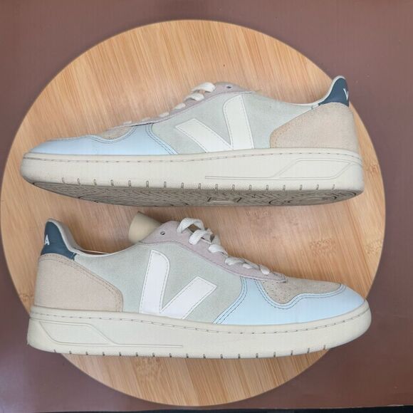 VEJA V-10 SUEDE JADE WHITE MULTICOLOR WOMENS SZ 8 - Picture 3 of 10